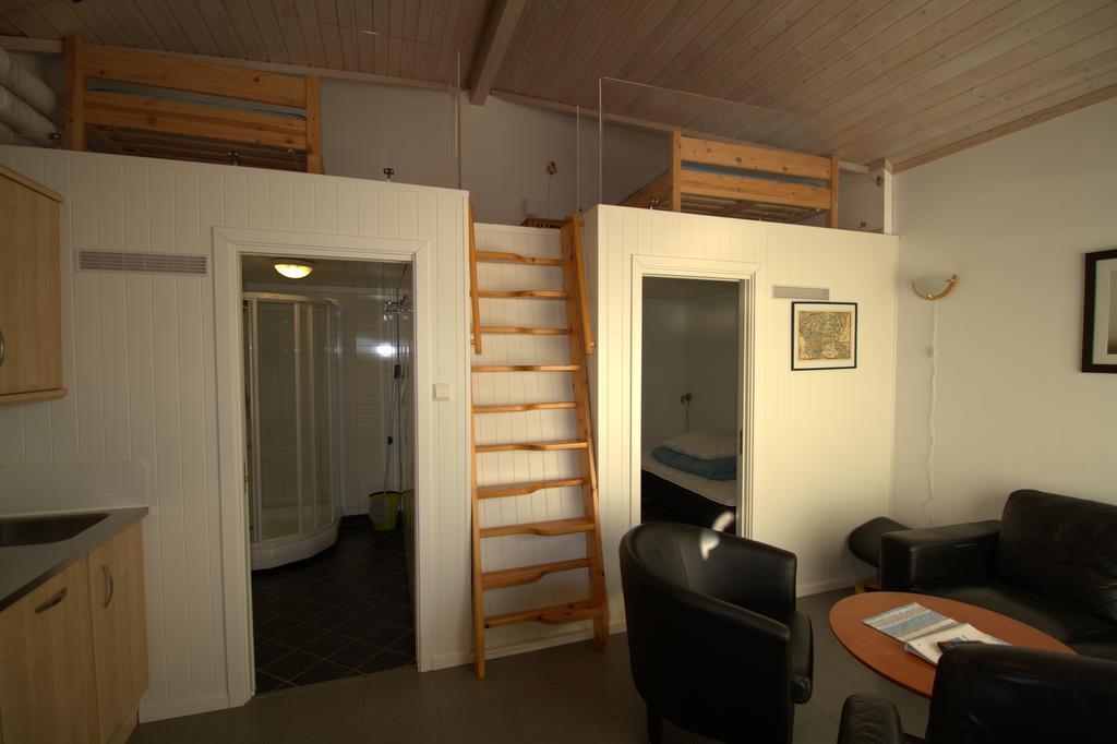 Hotel Arctic Seasport à Løding Extérieur photo